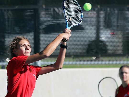 Tiger tennis heads to second round in playoffs