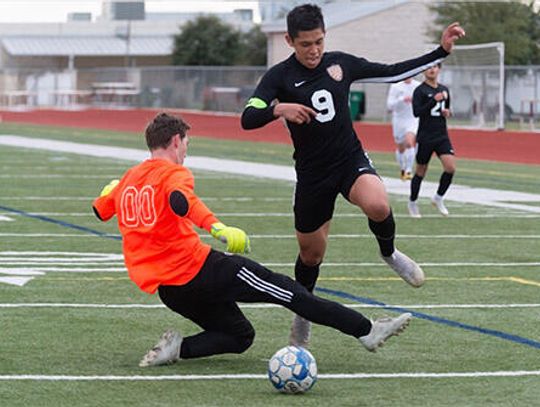 Tigers blank Crockett 2-0