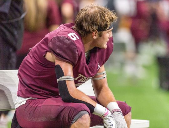 Tigers season ends in regional finals at Alamodome