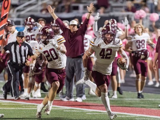 Tigers secure 49-17 win over Del Valle