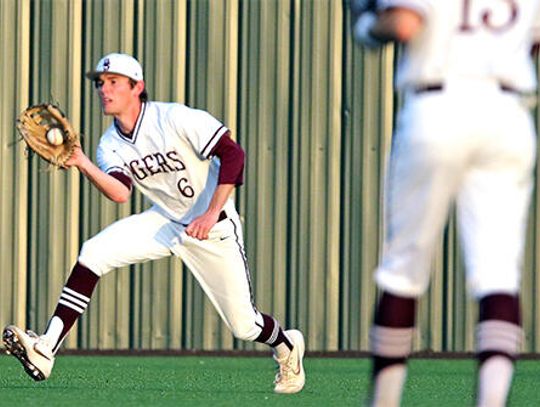 Tigers take down Knights in walk off fashion