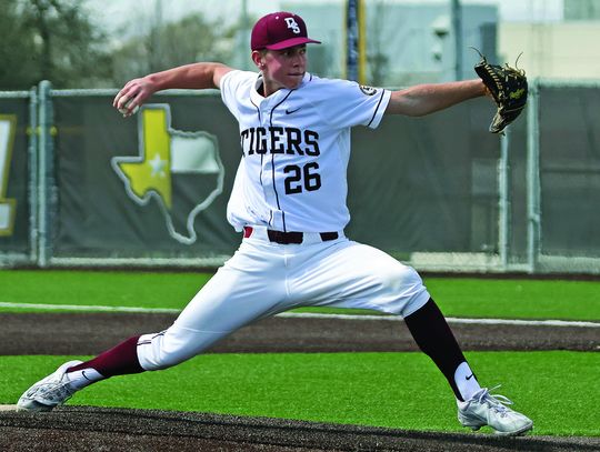Time runs out in 4-3 Dripping Springs Tiger baseball loss