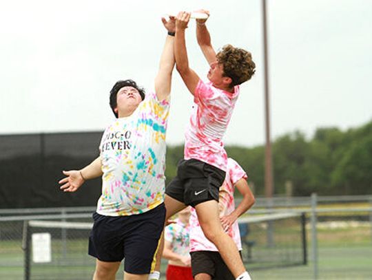 Ultimate  Frisbee