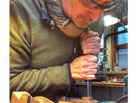 Veterans use art to cope with PTSD