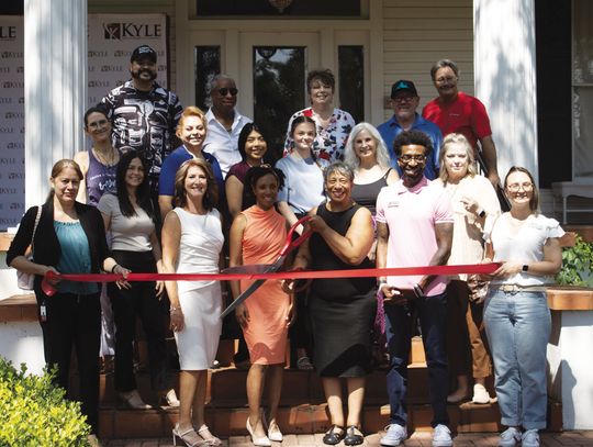 Wellness collection opens Kyle location, aids women in community