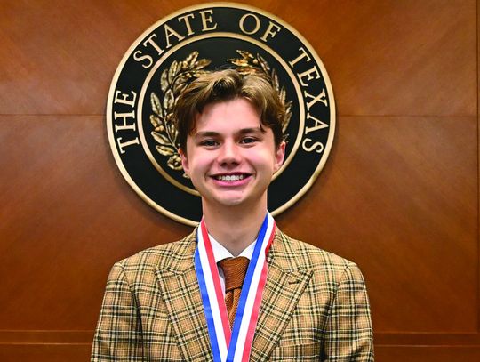 Wimberley High School student wins State Championship at UIL Congress Event