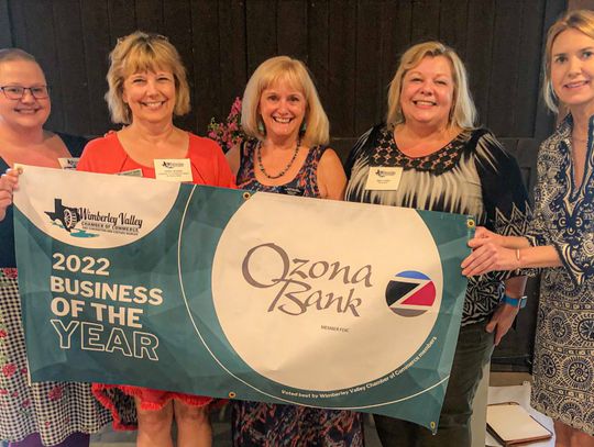Wimberley Valley Chamber of Commerce holds award mixer