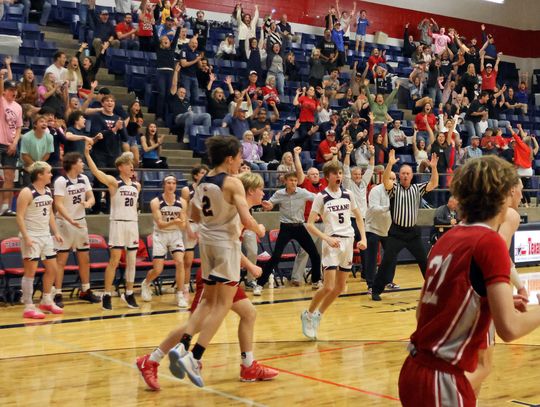 Wimberley wins 67-65 in thriller
