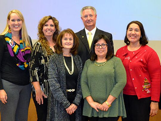 Wright signs on as superintendent for HCISD