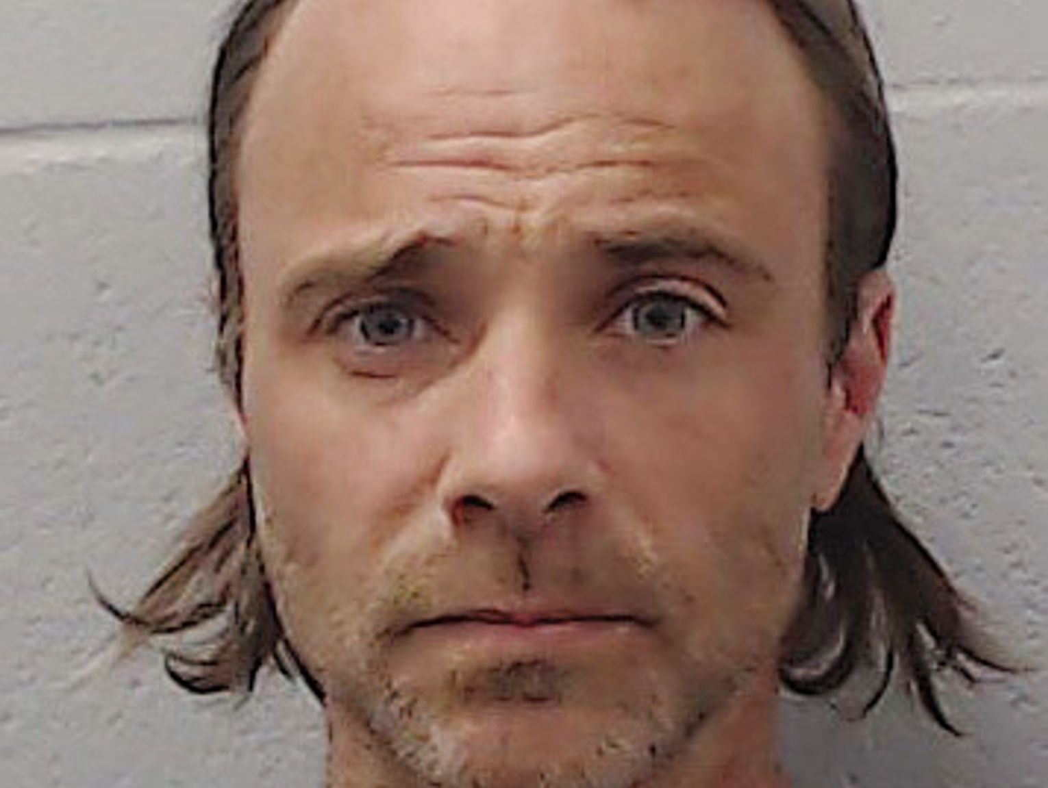 SWAT arrests man barricaded in home