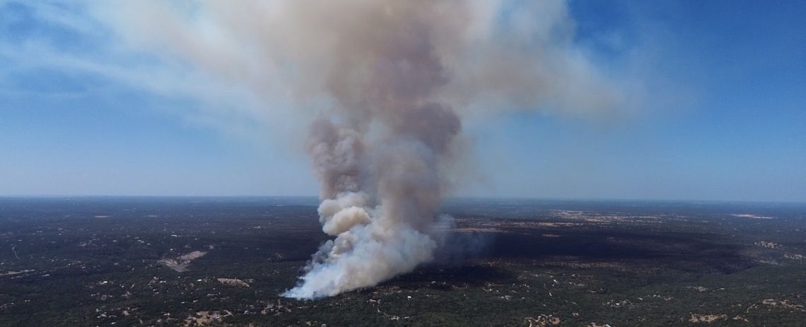 400-acre blaze 100% contained in Hays County 400-acre blaze 100% contained in Hays County
