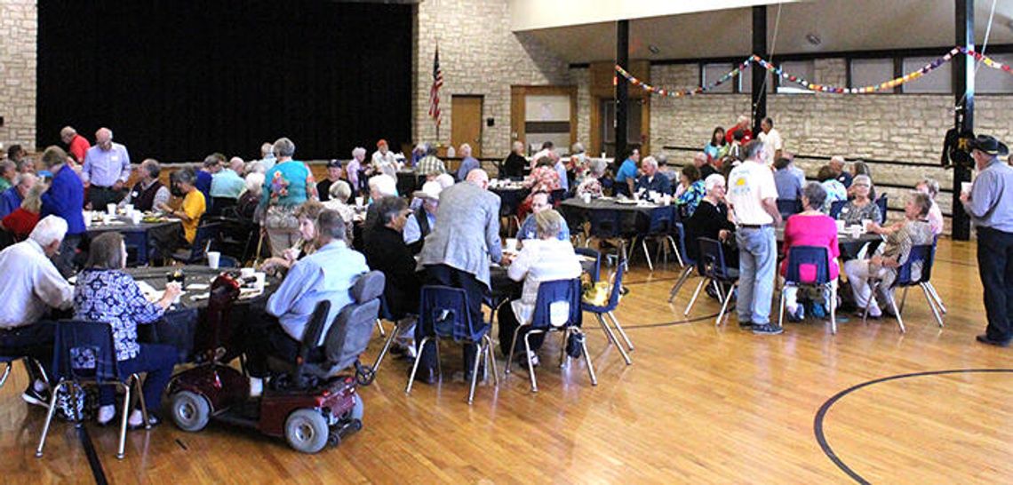 Alumni reminisce during bi-annual reunion