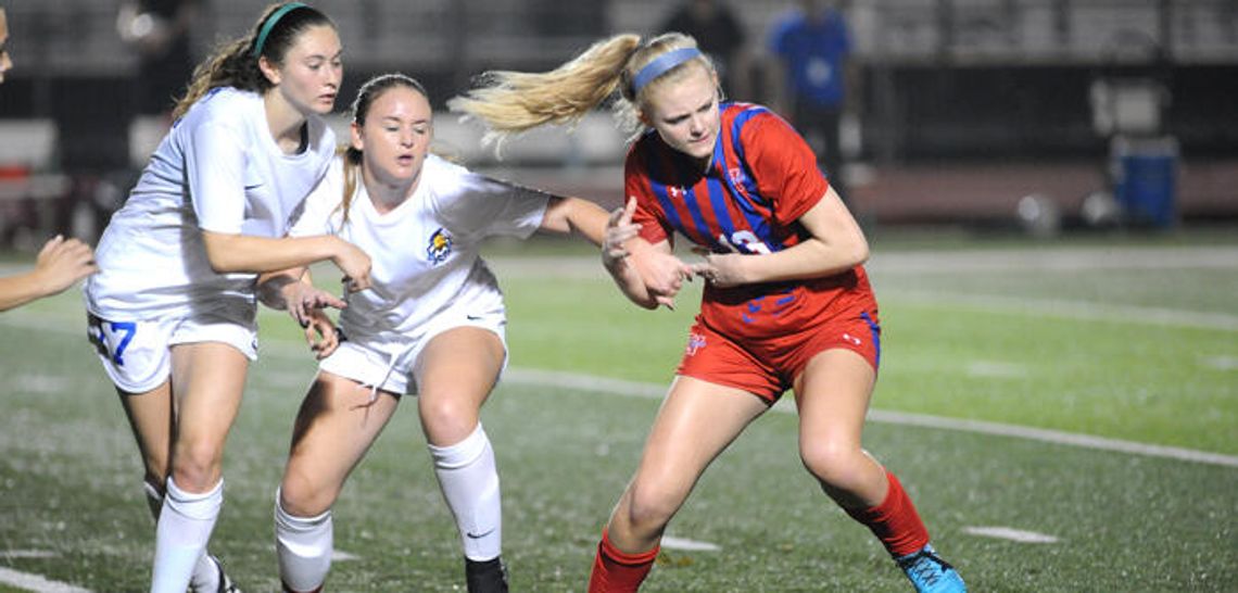 Anderson outlasts Hays 3-1 