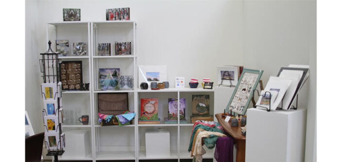 Artists inspire community amid Coronavirus pandemic