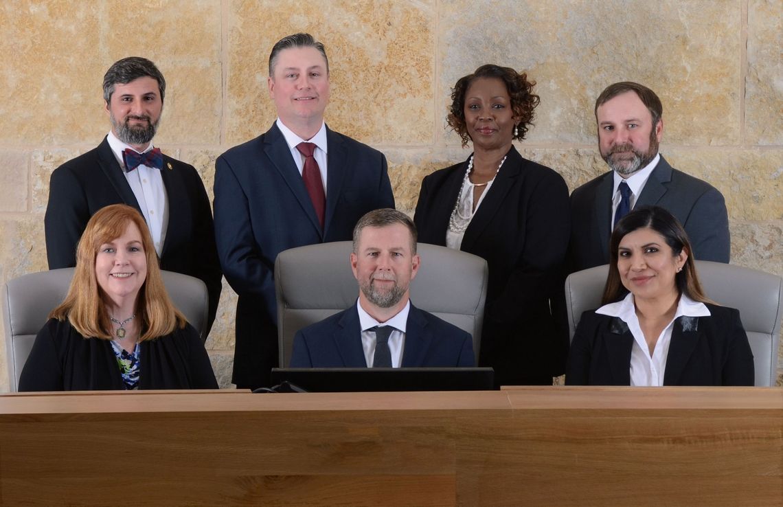 Buda Chamber honors city council, manager