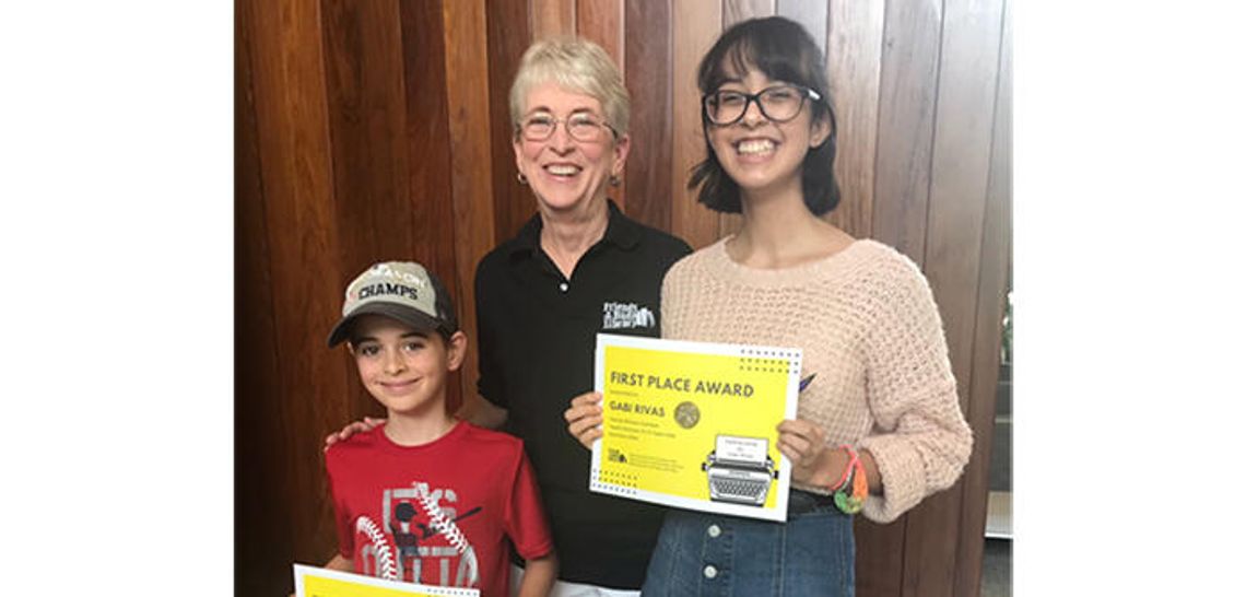 Buda Library awards outstanding young writers