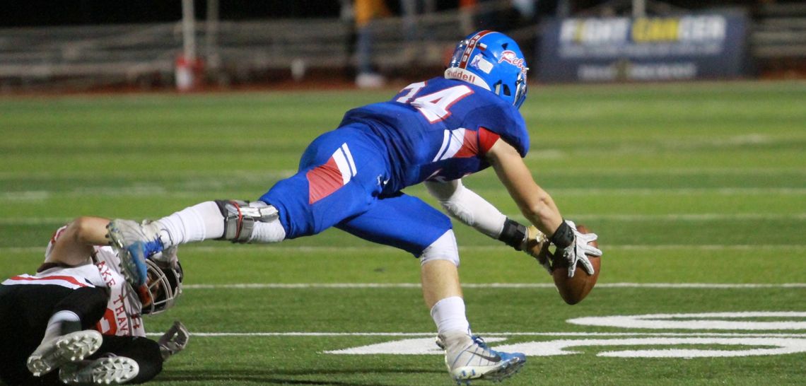 Cavs take down Rebs  44-28 on senior night