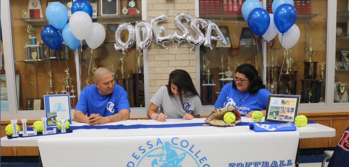 Cisneros signs first letter of intent of 2017