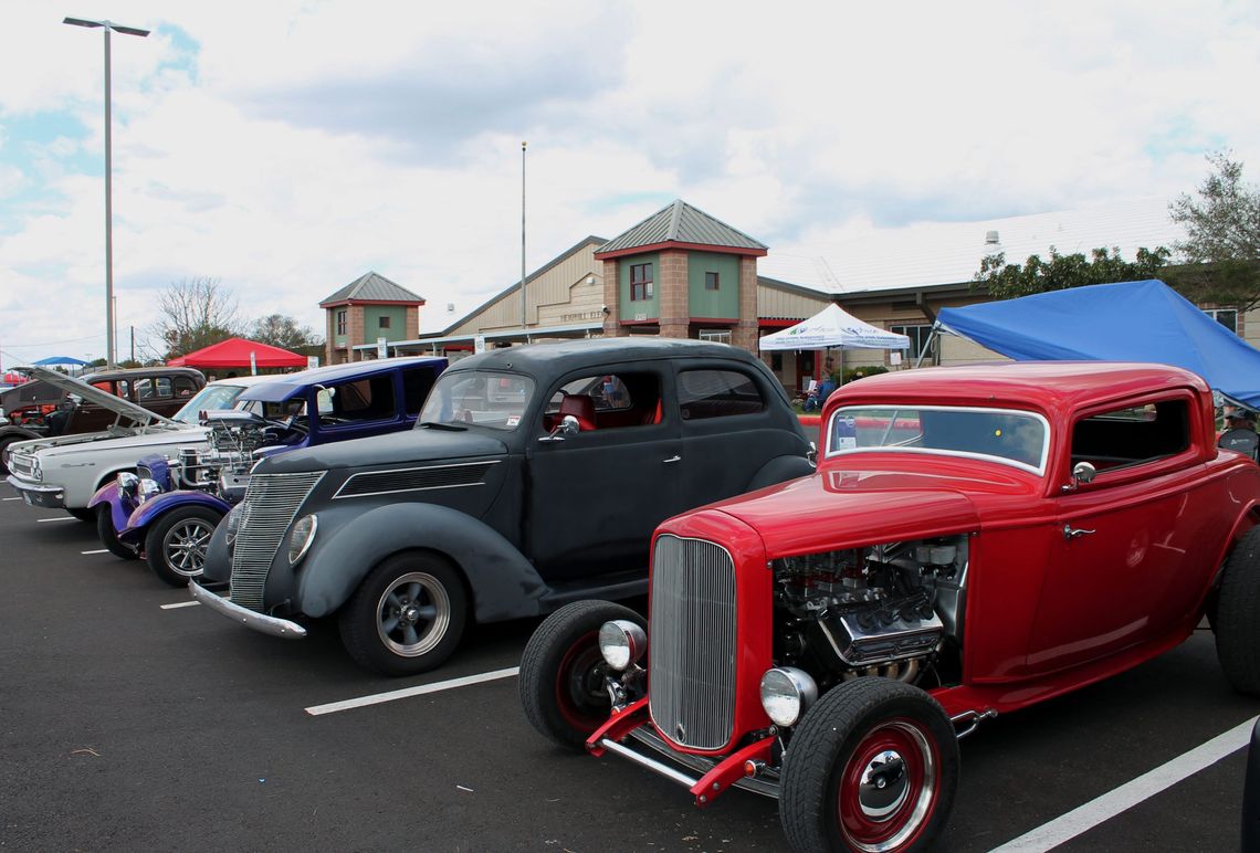 Classic car show benefits local nonprofit