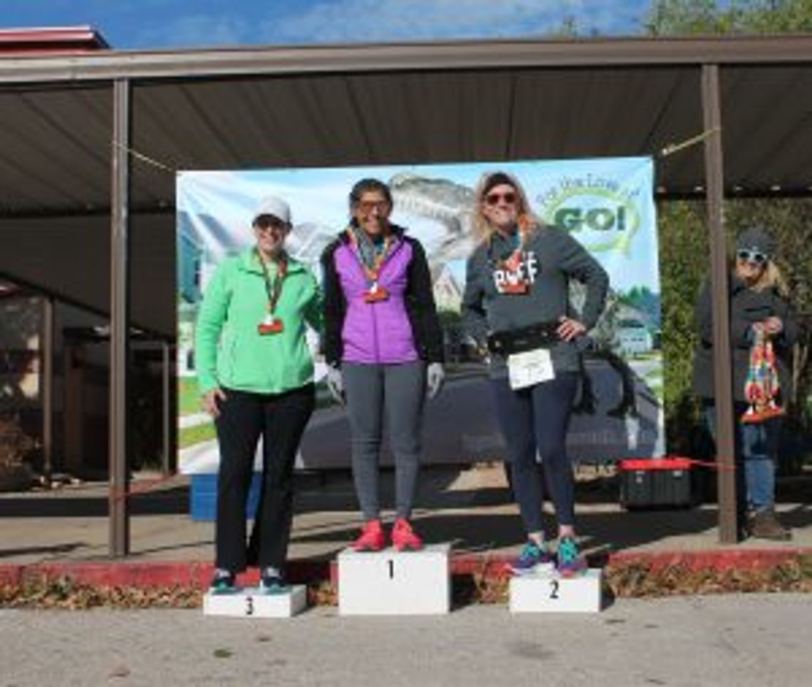Community joins beloved race director for Pie Run