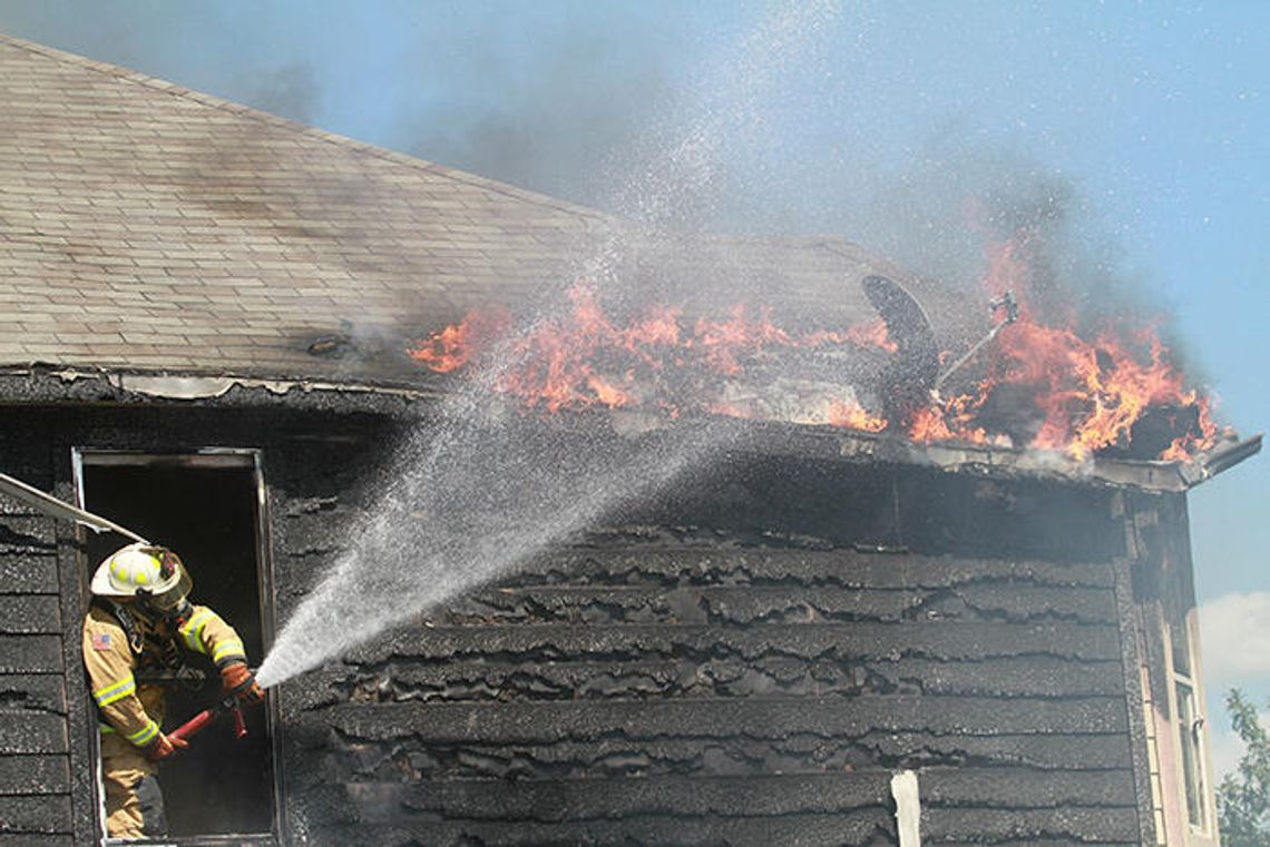 Crews battle house fire in west Kyle