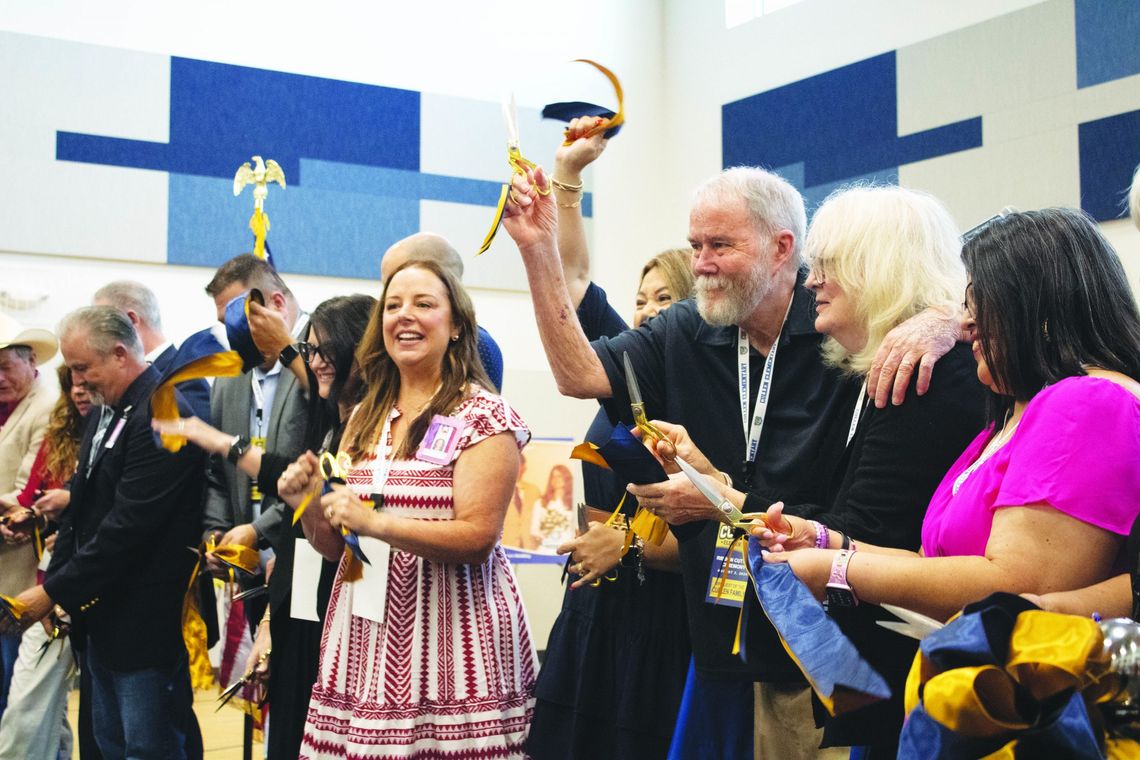 Cubs go wild at Jim Cullen Elementary School ribbon cutting