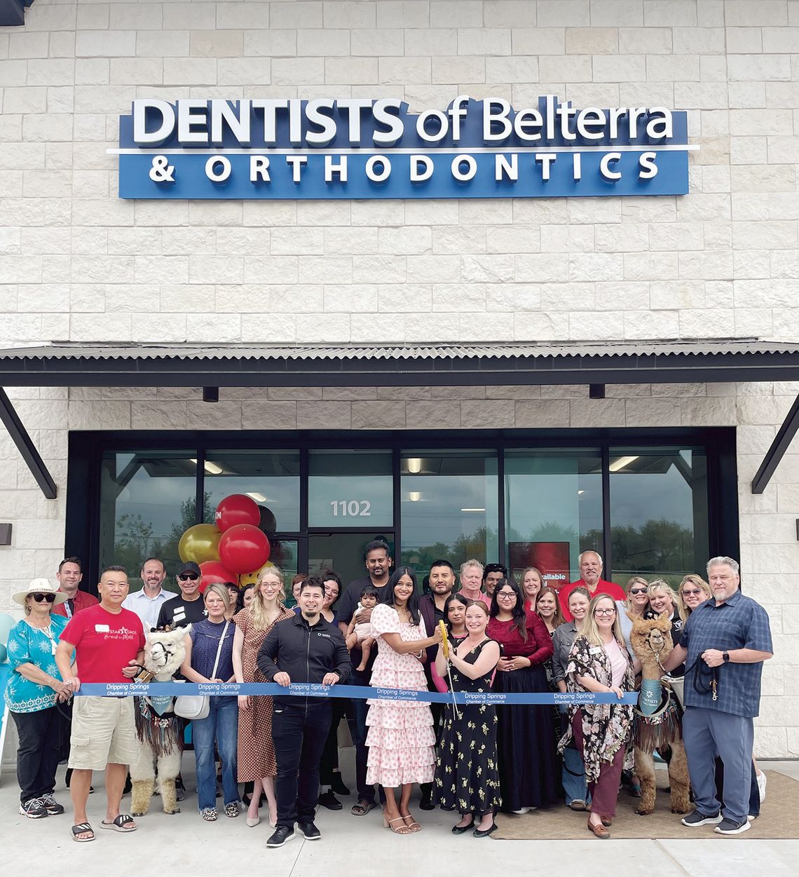 Dentists of Belterra hosts grand opening, cuts ribbon