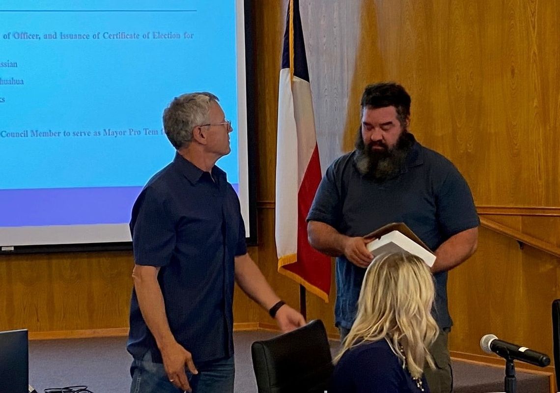 Dripping Springs council members sworn in