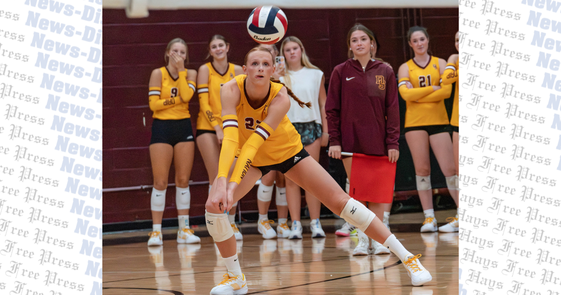 Dripping Springs Lady Tigers drop first district volleyball match to Austin Maroons