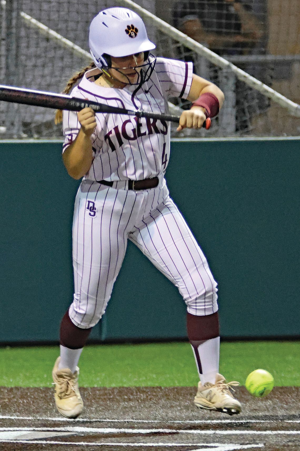Dripping Springs Lady Tigers softball squeezes 1-0 win out of Lake Travis Cavaliers