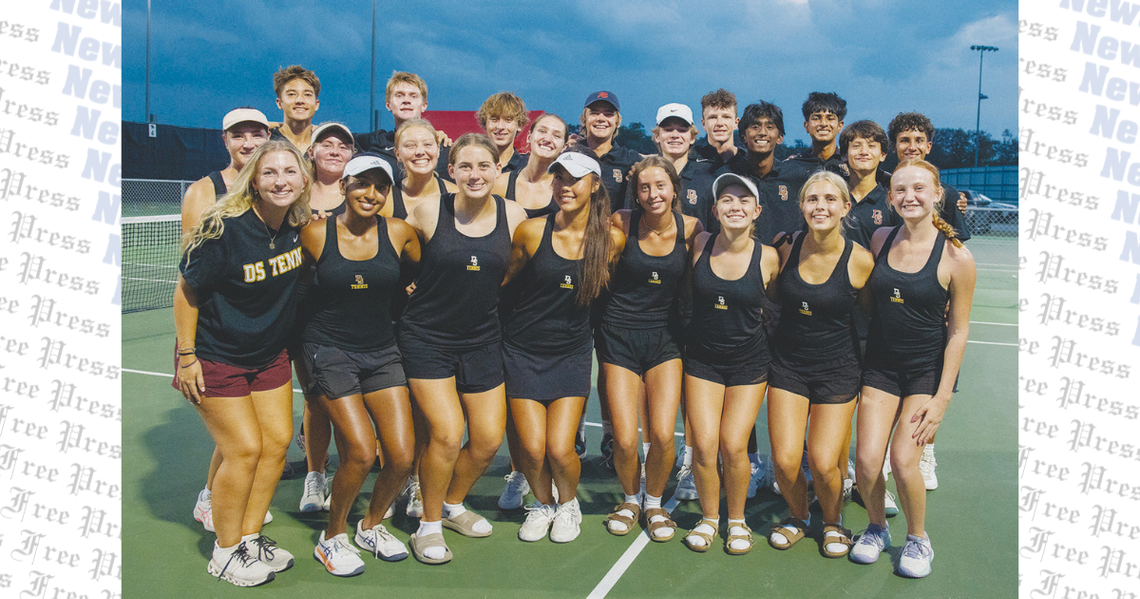 Dripping Springs tennis places first in district Dripping Springs tennis places first in district