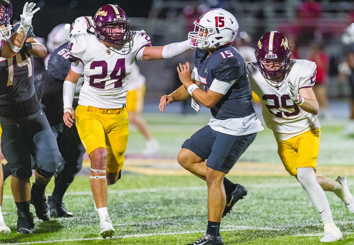 Dripping Springs Tigers football stifles Del Valle Cardinals
