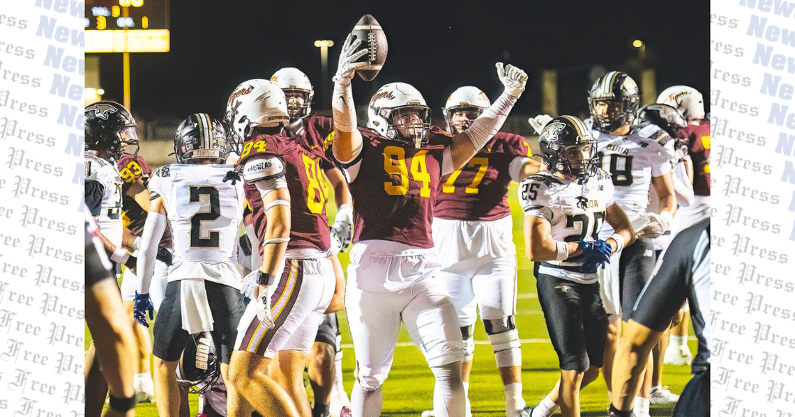 Dripping Springs Tigers grind out 49-21 homecoming win over Johnson