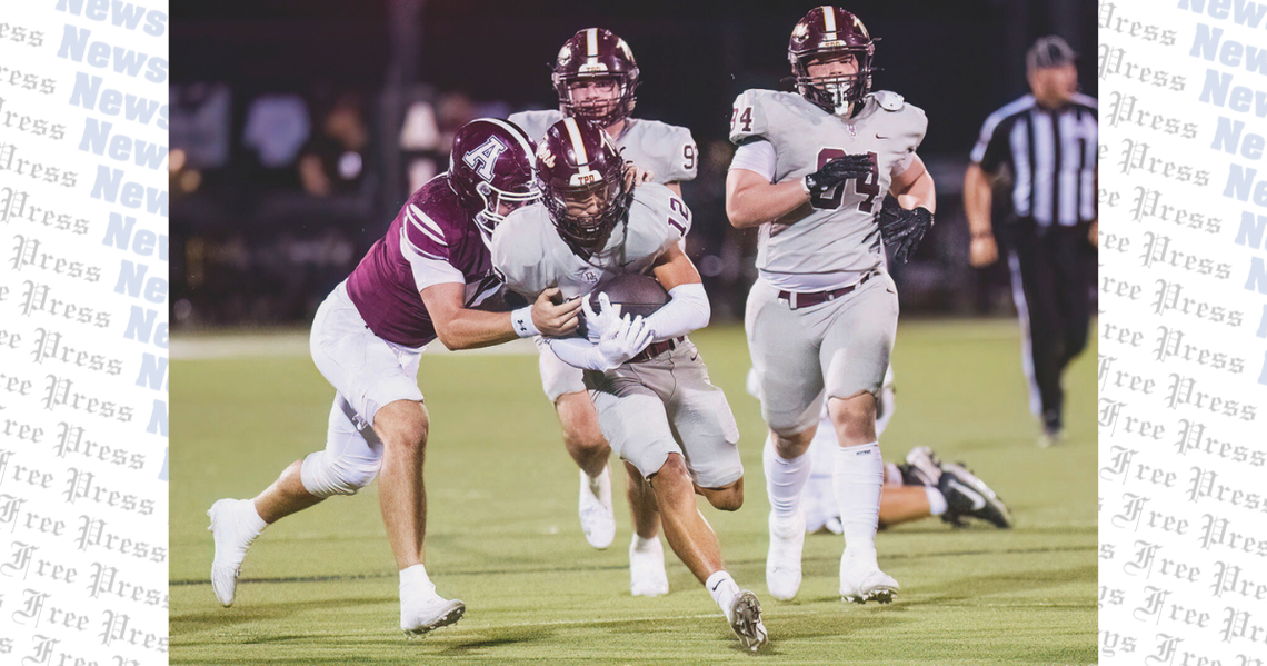 Dripping Springs Tigers remain undefeated with win over Austin Maroons