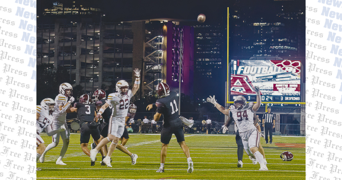 Dripping Springs Tigers shut down Austin High in 41-3 district victory Dripping Springs Tigers shut down Austin High in 41-3 district victory