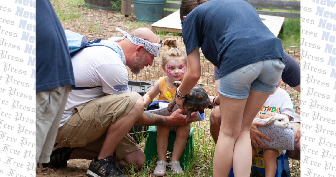 Festival honors history, heritage of Driftwood