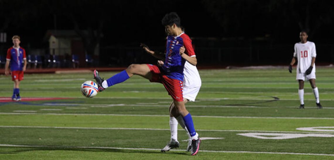 Hays’ battle with unicorns is a draw