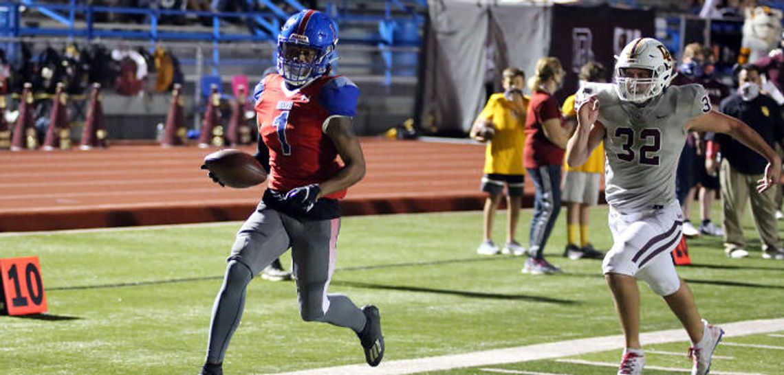 Hays beats Tigers 45-28 Hays beats Tigers 45-28