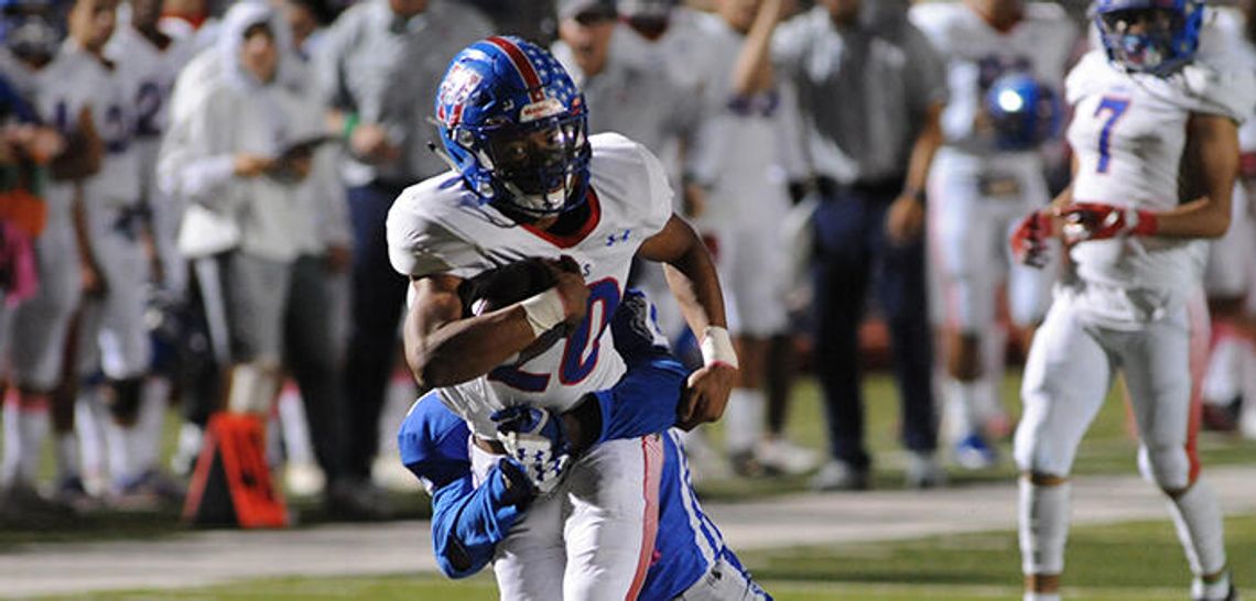 Hays football crushes Lehman 62-7
