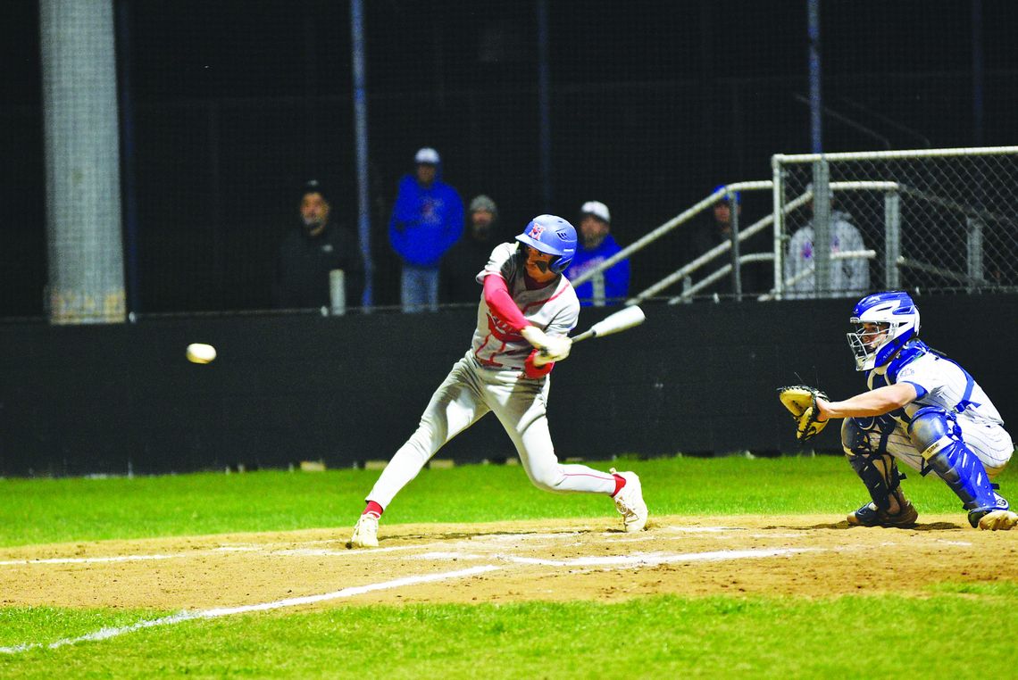 Hays Hawks grounded by Leander Lions