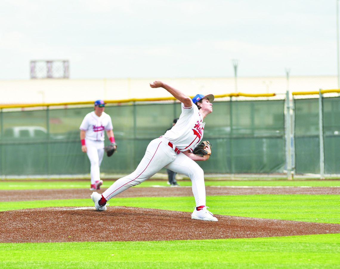 Hays Hawks shutout Lockhart Lions