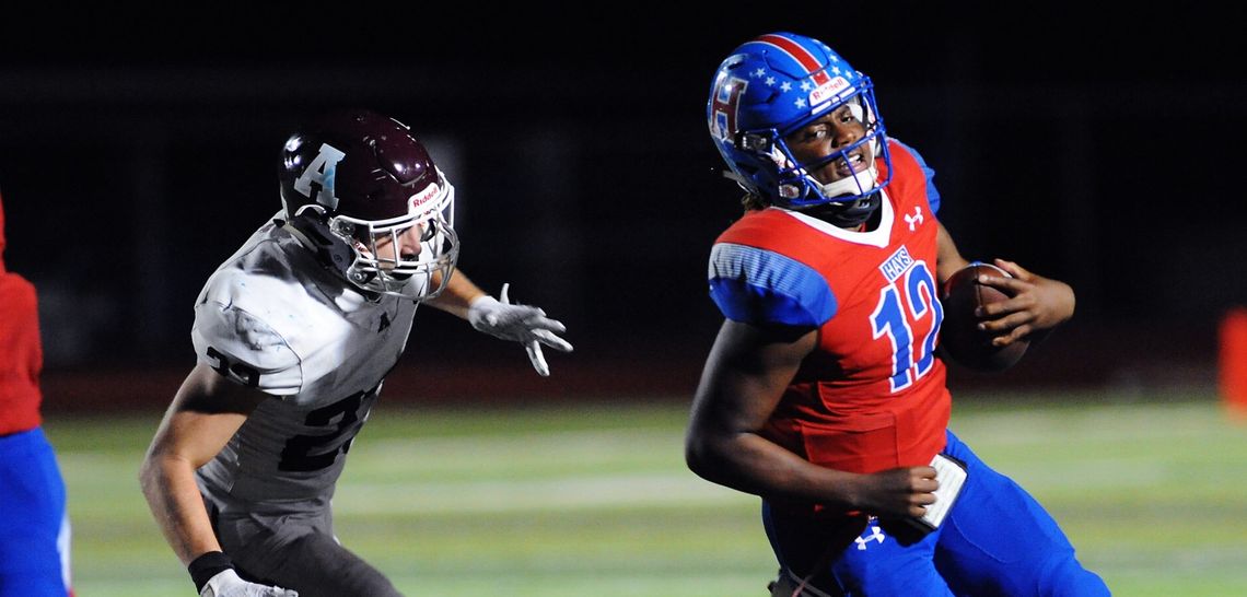 Hays outlasts Austin in 41-35 thriller