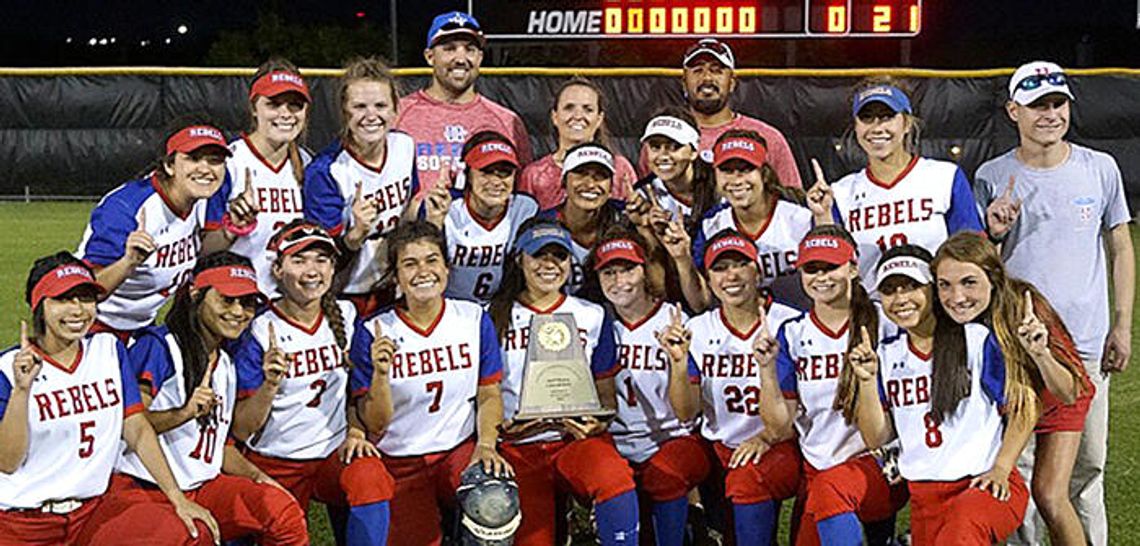 Hays softball takes down Del Valle 4-1 on emotional senior night
