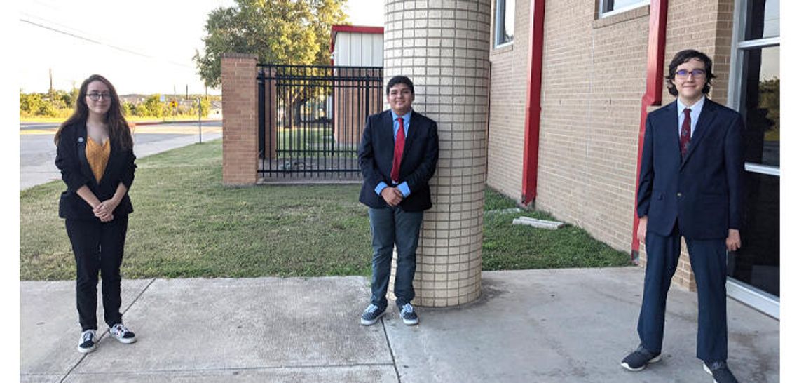 HHS Speech, Debate team starts semester with success