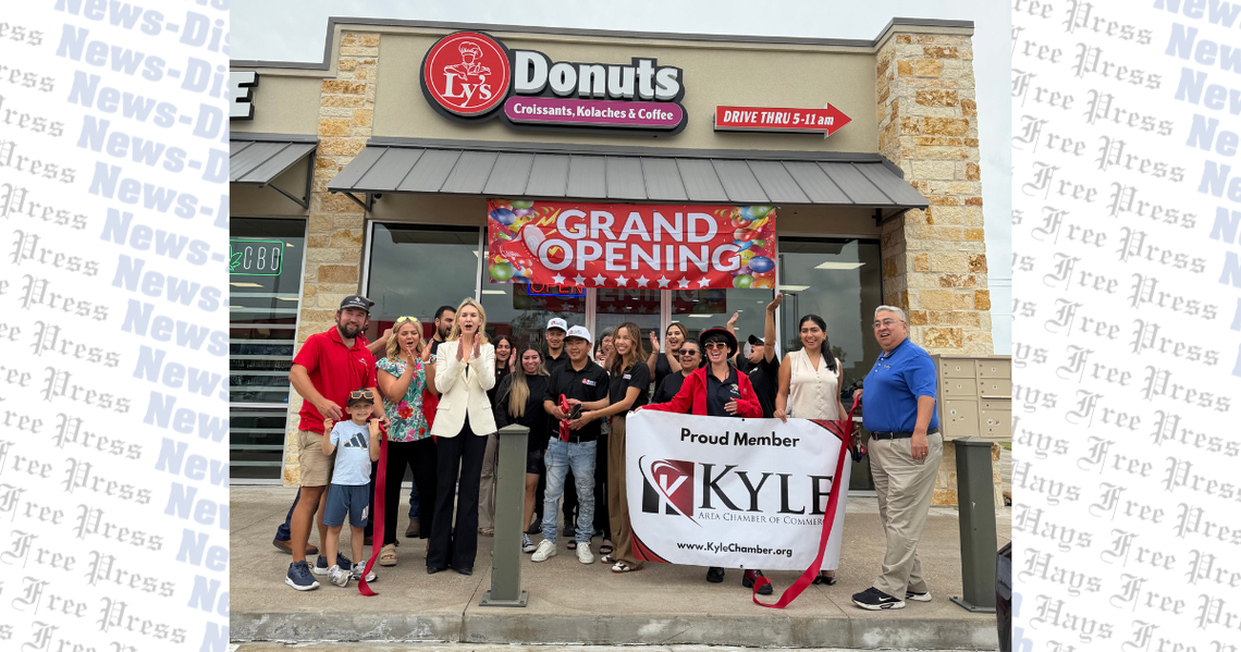 I like you a hole lot: new donut shop open I like you a hole lot: new donut shop open