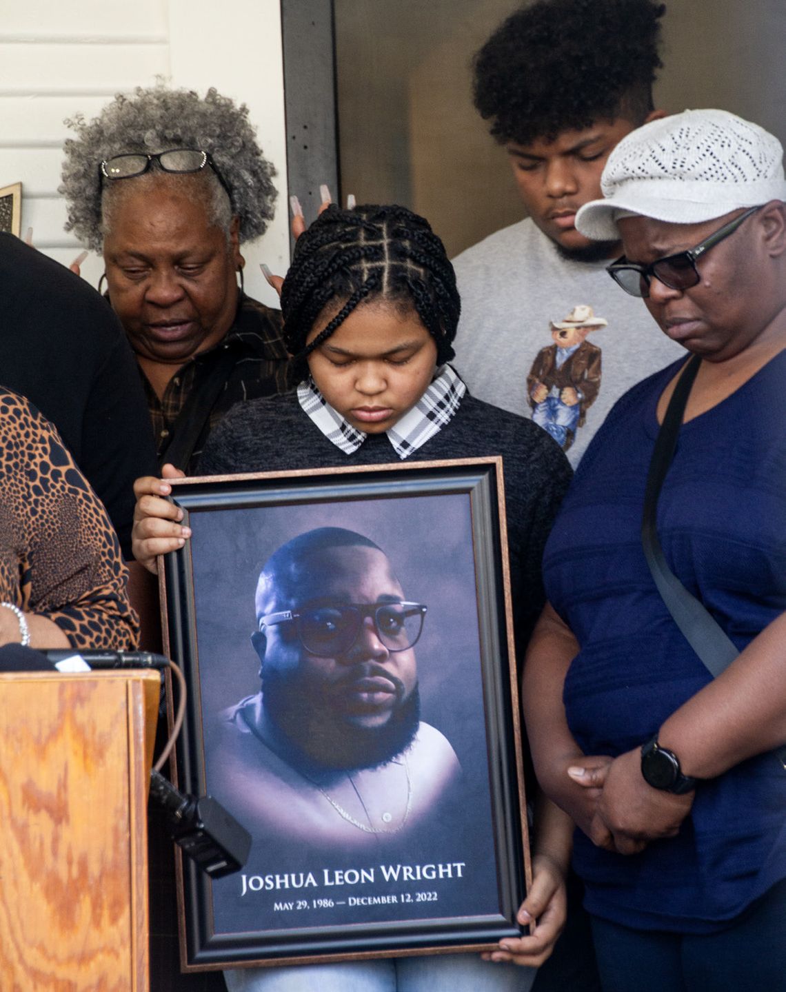 Joshua Wright family files wrongful death lawsuit against former HCSO corrections officer Joshua Wright family files wrongful death lawsuit against former HCSO corrections officer