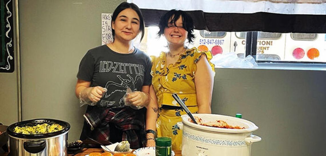 Katherine Anne Porter School raises funds to keep doors open