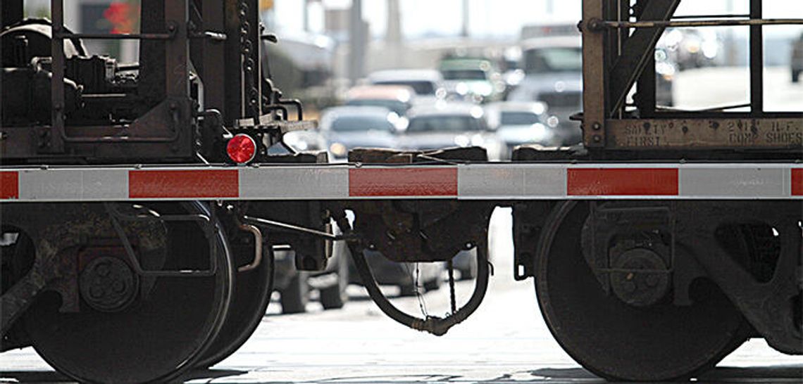 Kyle considers study to end railroad woes