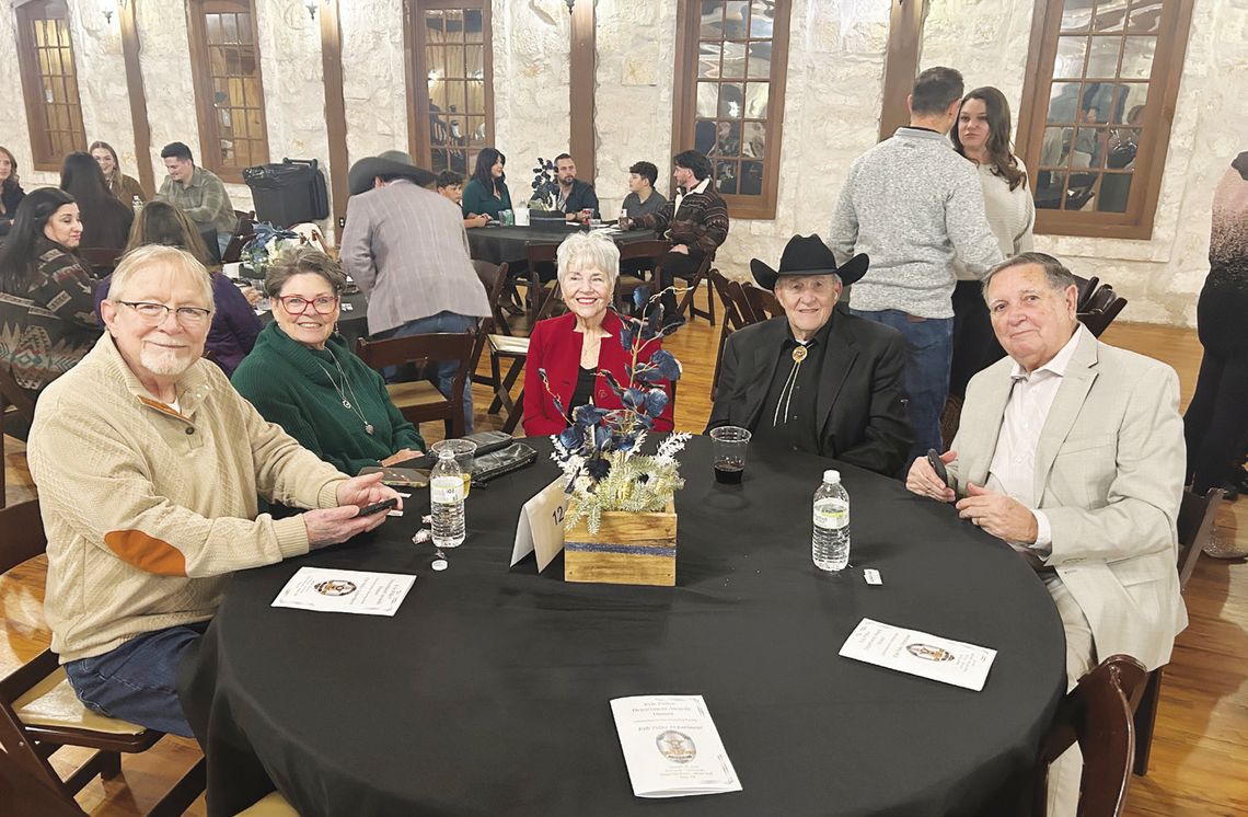 Kyle officers celebrate at gala