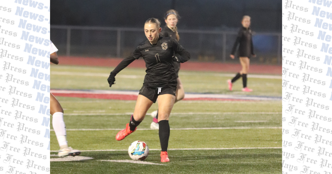 Lady Jags fall to Knights